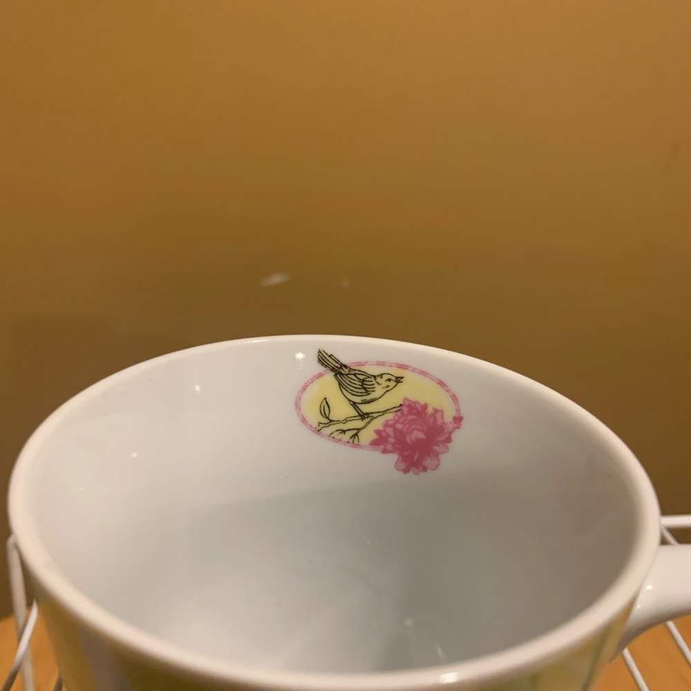 Two Jerry Leigh Tinkerbell Coffee Cups. - Picture 5 of 6